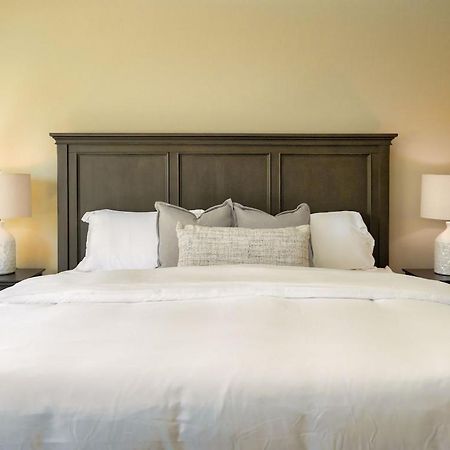 Boho Chic Arizona Villa W Pool & Mini Golf Casa Grande Bagian luar foto